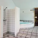 Holiday Home With Sauna By Beach 펜션 Vester Somarken