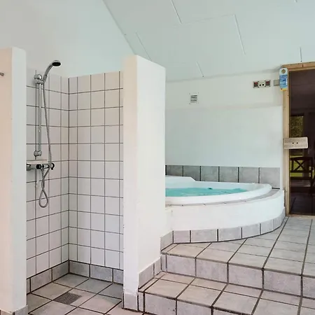 With Sauna By Semesterbostad Vester Somarken